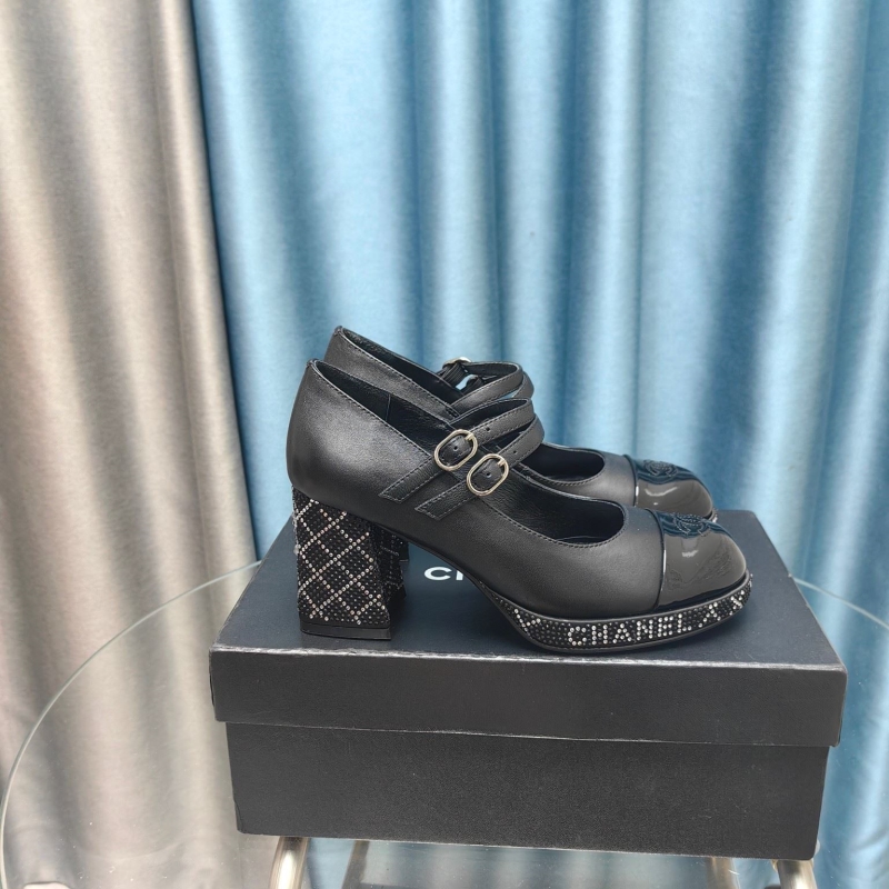 Ch*el high heels